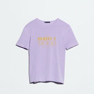 Zara T-shirt with text 🏷💜